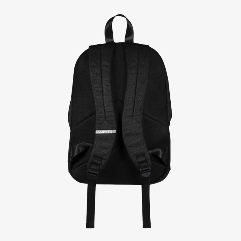 Balo Thể Thao Kamito Cool 25 Kích thước tổng thể: 47 x 27 x 17,5cm Chất liệu: Polyester 900PU Thiết kế: Gồm 3 ngăn (1 ngăn chính, 1 ngăn phụ và 1 ngăn khóa kéo) Quai xách: bản lớn, tiện dụng, dễ dàng sử dụng khi di chuyển Màu sắc: Đen - Xám - Xanh lá ƯU ĐIỂM BALO THỂ THAO KAMITO COOL Kích thước: Kích thước 47 x 27 x 17,5 cm mang đến không gian chứa đồ rộng rãi nhưng vẫn giữ tổng thể gọn gàng, phù hợp để sử dụng khi đi học, đi làm, tập luyện hoặc di chuyển hằng ngày. Thiết kế: Balo được bố trí ngăn chính rộng, ngăn laptop riêng và ngăn khóa kéo phía trước, giúp người dùng dễ dàng sắp xếp laptop, điện thoại, ví và các phụ kiện nhỏ một cách khoa học, thuận tiện khi sử dụng. Chất liệu: Sử dụng vải Polyester 900PU, nổi bật với độ bền cao, bề mặt chắc chắn và khả năng giữ phom tốt trong quá trình sử dụng. Chất liệu phù hợp với nhu cầu di chuyển thường xuyên, đồng thời dễ vệ sinh và giúp balo duy trì vẻ ngoài gọn gàng, bền đẹp theo thời gian. Quai đeo: Được bổ sung lớp đệm êm, giúp giảm áp lực lên vai và tăng cảm giác thoải mái khi mang nhiều đồ hoặc phải di chuyển thường xuyên Phong cách thiết kế: Kiểu dáng thể thao hiện đại với các mảng phối màu khỏe khoắn cùng logo Kamito cỡ lớn chạy dọc mặt trước, tạo điểm nhấn nhận diện nổi bật. Ba lựa chọn Đen, Xám và Xanh lá giúp sản phẩm dễ phù hợp với nhiều phong cách sử dụng khác nhau. Tính năng: Kamito Cool hướng đến tính đa dụng, đáp ứng linh hoạt nhu cầu không chỉ của người chơi thể thao, mà còn phù hợp cho học sinh và nhân viên văn phòng. Hệ thống ngăn chứa hợp lý cùng thiết kế quai và mặt lưng êm, thoáng giúp balo phù hợp với người thường xuyên di chuyển và mang theo nhiều vật dụng cá nhân.